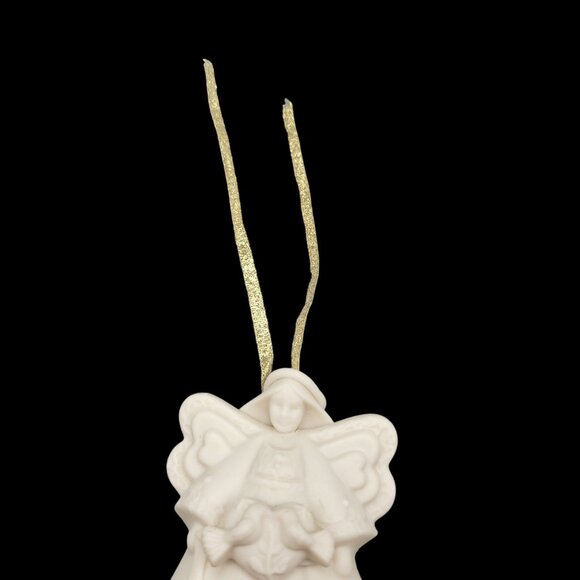 K B Designs Porcelain Bisque Angel Christmas Ornament 1990 - Picture 2 of 5